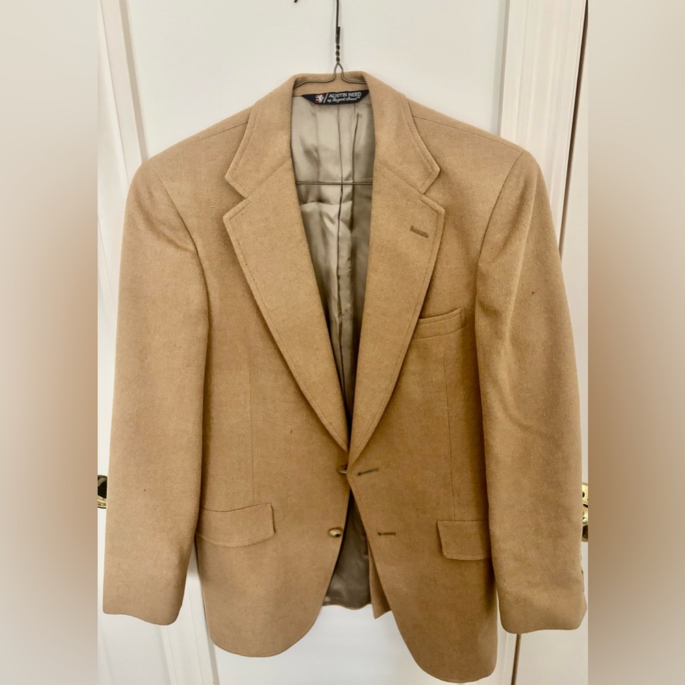 100%Camel Hair Men’s Sports Coat
Austin Reed of Regent Street